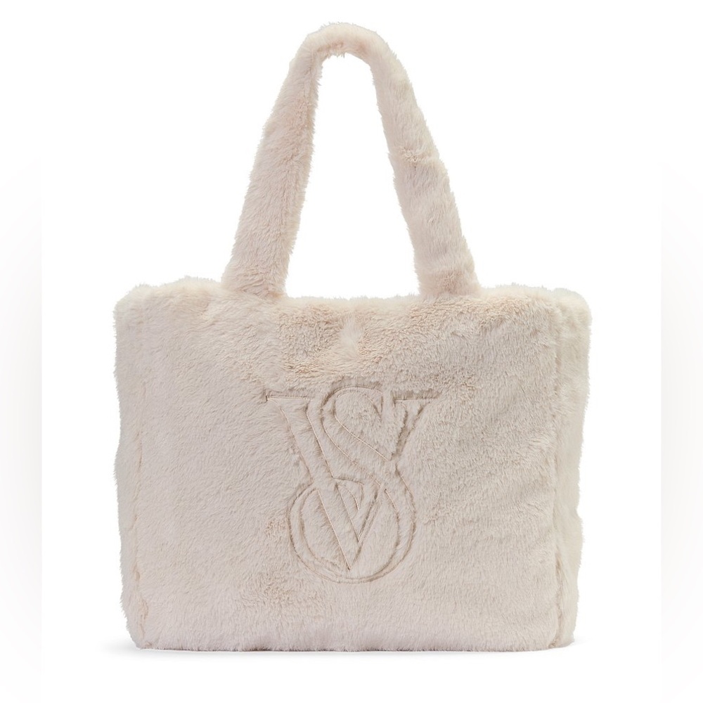 Victoria’s Secret Fur Tote. NWT